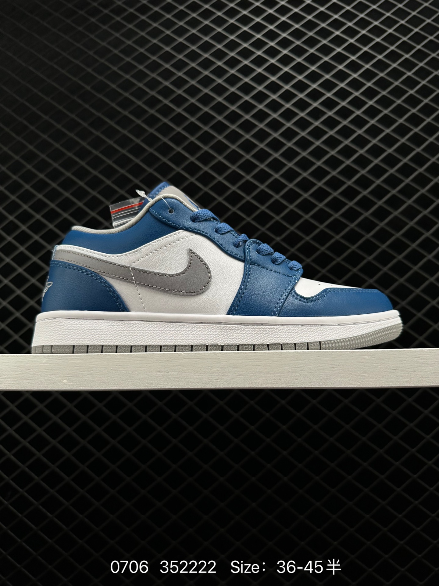 Nike Air Jordan 1 Mid Nike Air Jordan 1 Mid